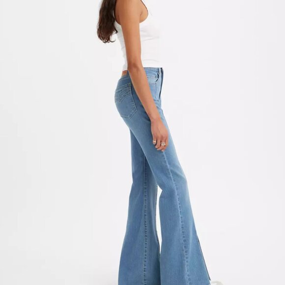 Levi's 726 High Rise Flare Split Hem Women's Light Wash Jeans Size 27 - Picture 9 of 10